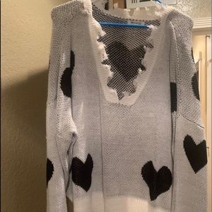 Boutique heart distressed sweater